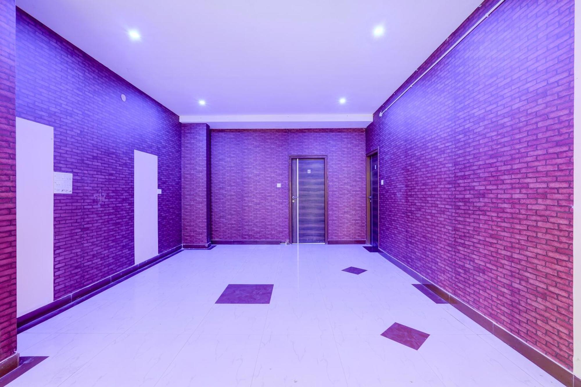 Super Hotel O Hennagara Rd Bommasandara Kammasandra Экстерьер фото